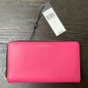 BCBG wallet